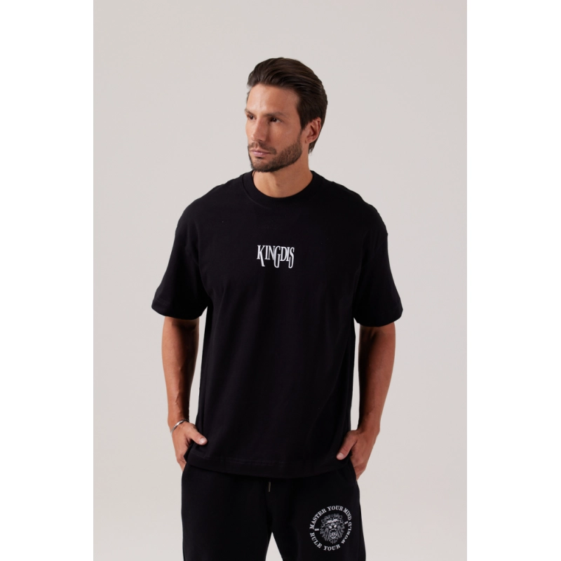 CAMISETA OVERSIZED PREMIUM PRETA | COMFORT IS THW WORST ADDICTION