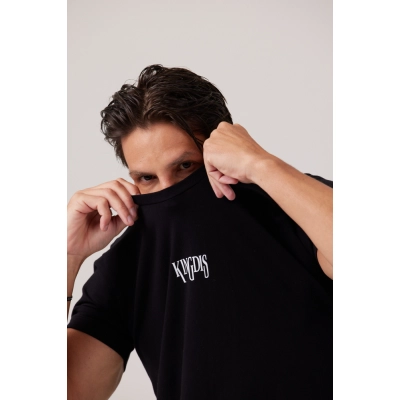 CAMISETA PREMIUM ENCORPADA PRETA | KING OF DISCIPLINE